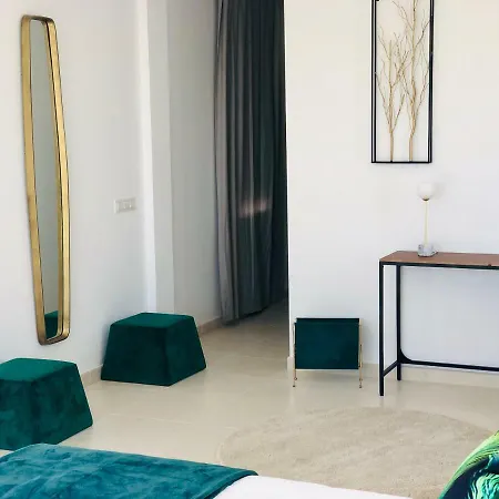 Canaryislandshost L Infinity Views
